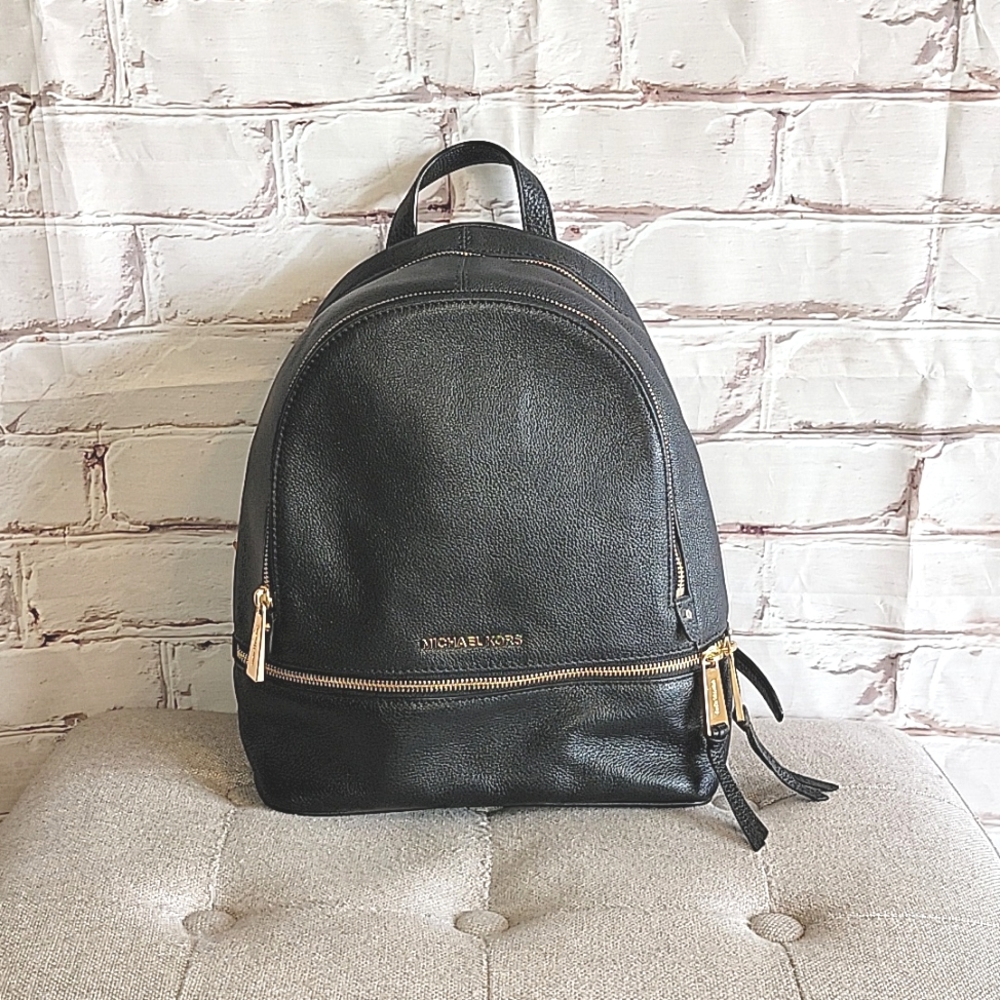 Adorable Michael Kors Black Leather Backpack